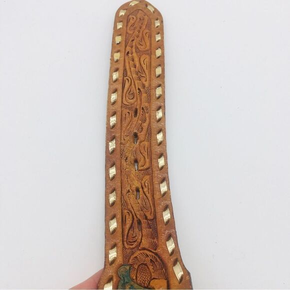 Vintage Motley’s Leather Hand Tooled Belt with US Marines Buckle - Picture 9 of 9